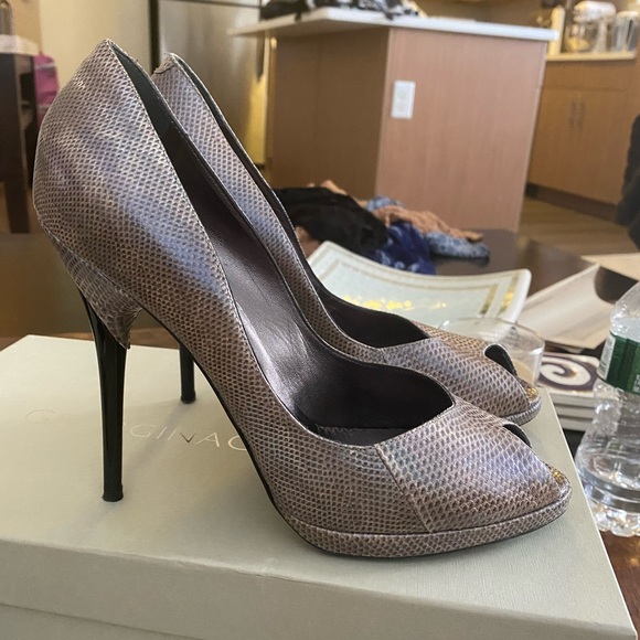 Georgina Goodman snake pumps - Picture 2 of 3